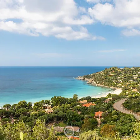 Enchanting Seaview Getaway Semesterbostad