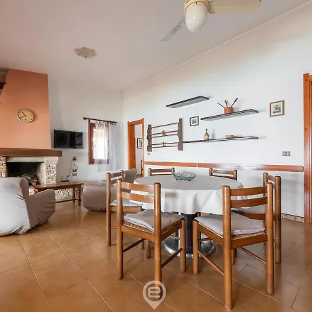 Дом отдыха Enchanting Seaview Getaway Торре-делле-Стелле