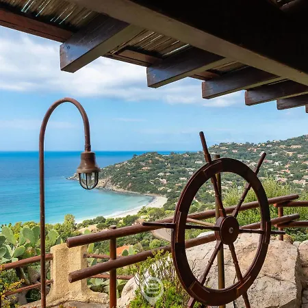 Enchanting Seaview Getaway