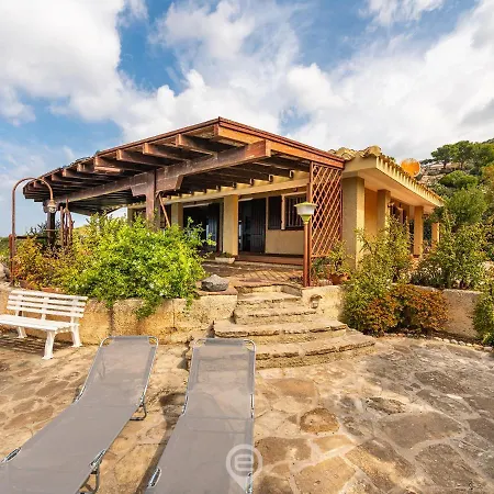 Enchanting Seaview Getaway Torre delle Stelle