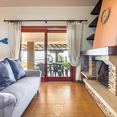 Enchanting Seaview Getaway *