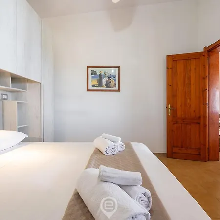 בית נופש Enchanting Seaview Getaway
